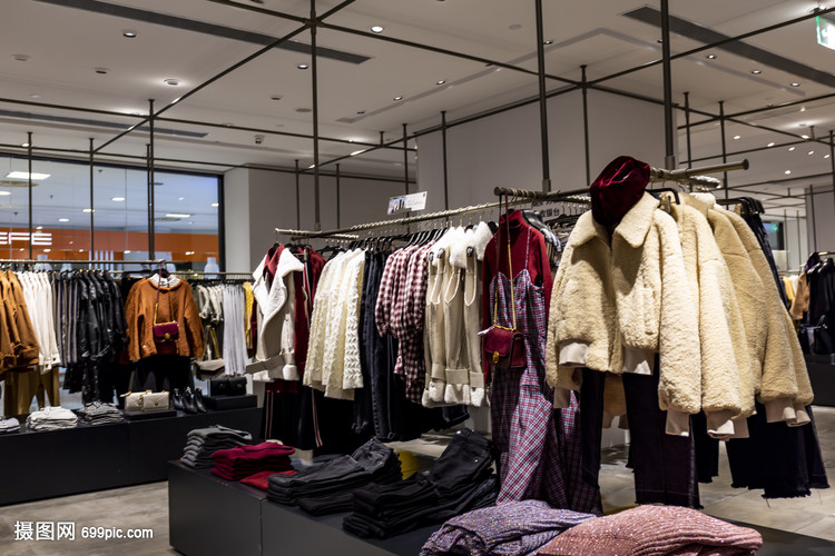 商场服装店 时尚与购物的完美交汇